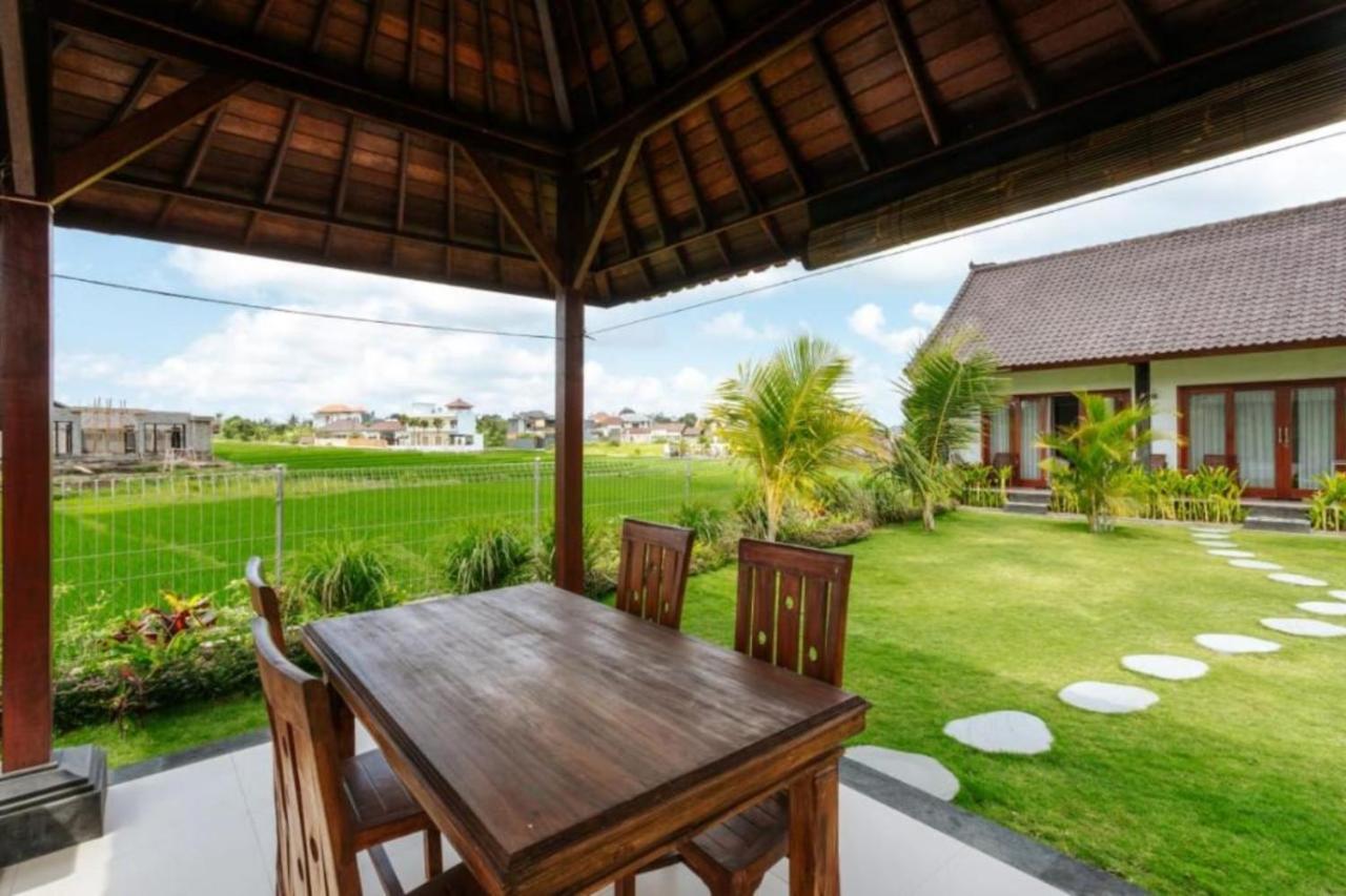 Carik Bali Guest House Canggu  Bagian luar foto