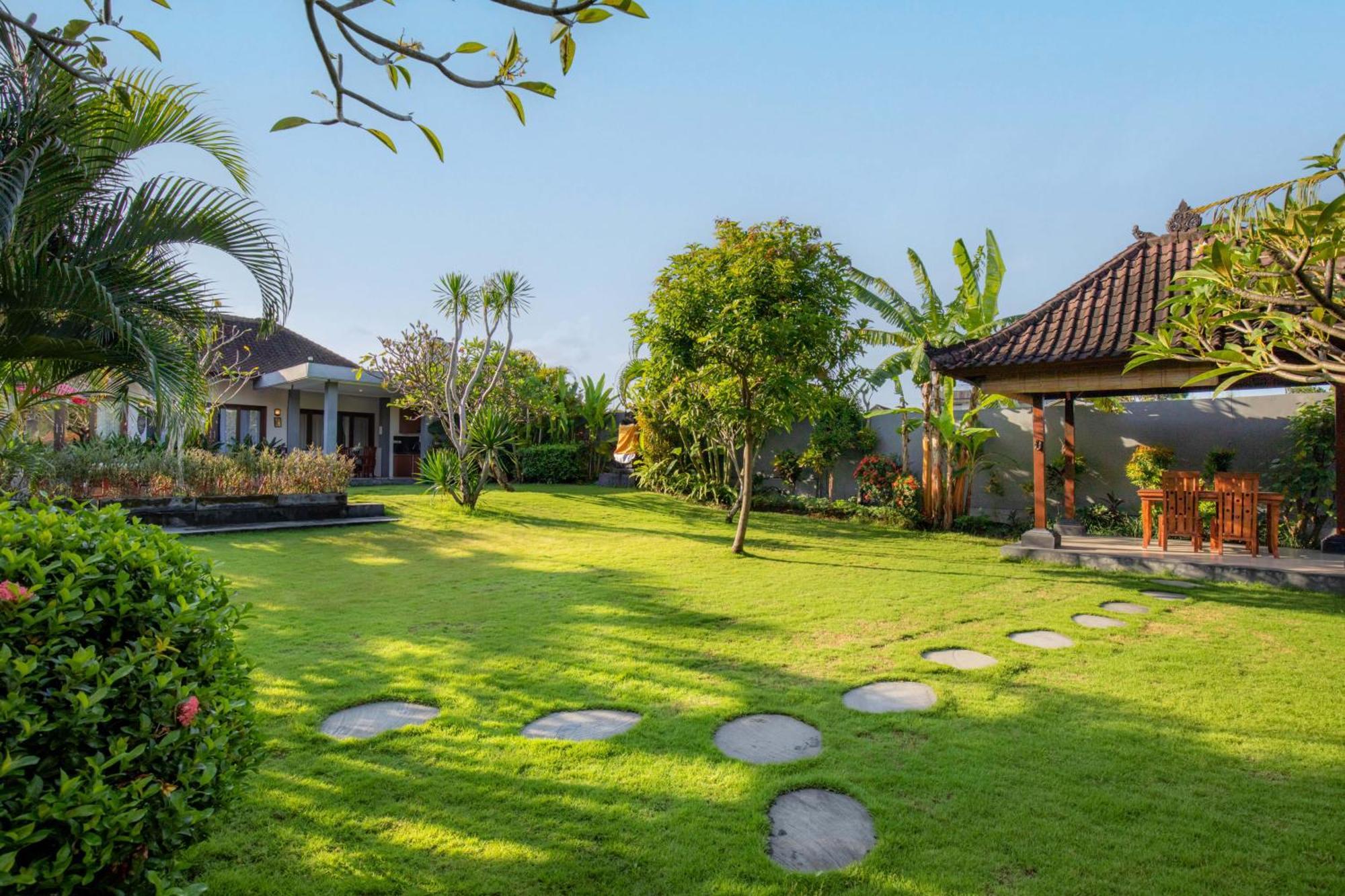 Carik Bali Guest House Canggu  Bagian luar foto